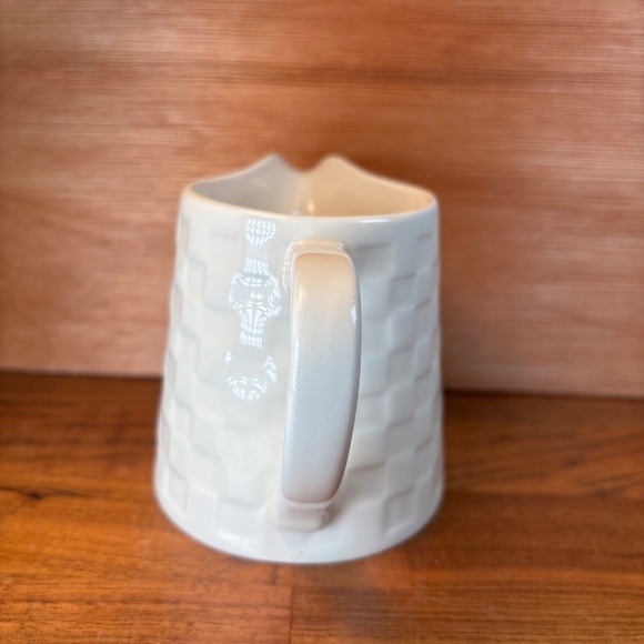 10 Strawberry Street White Creamer Sauce Server Basket Weave Porcelain 3.5” - Picture 2 of 9